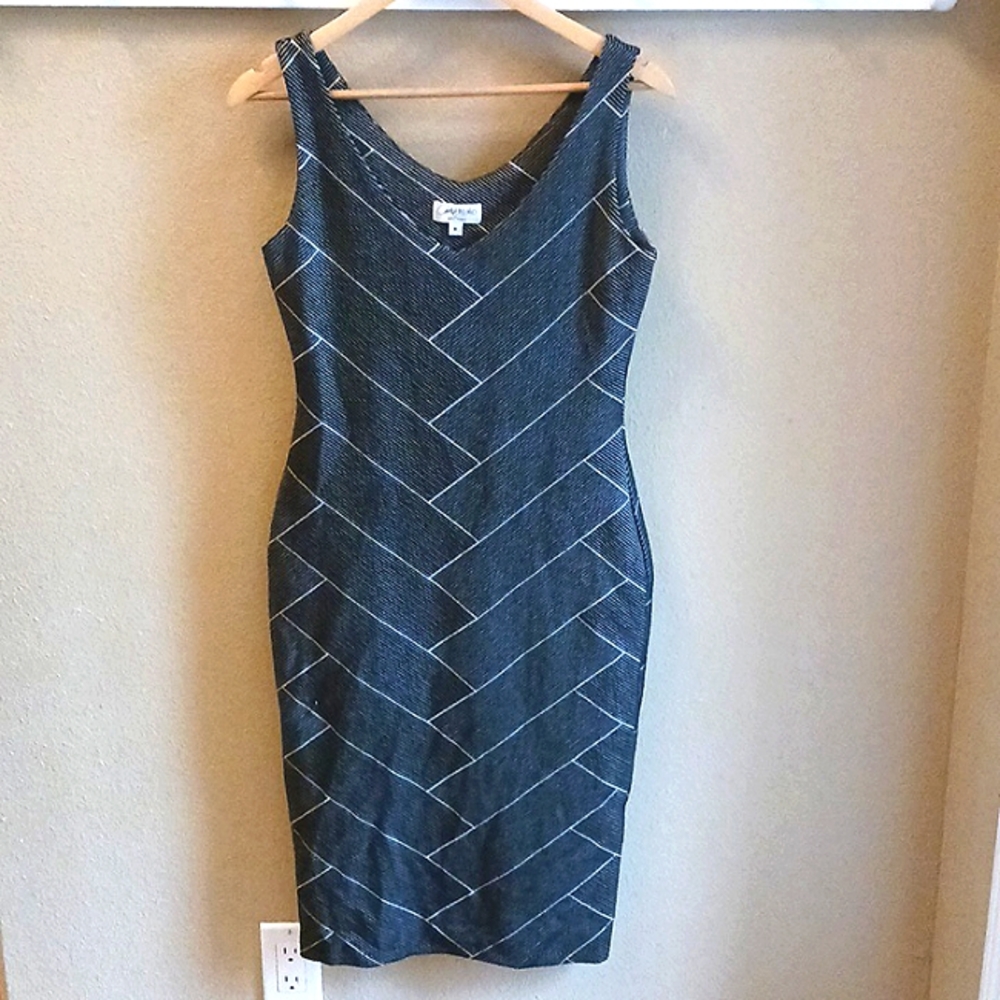 Amy Matto Dress, Womens Size Small